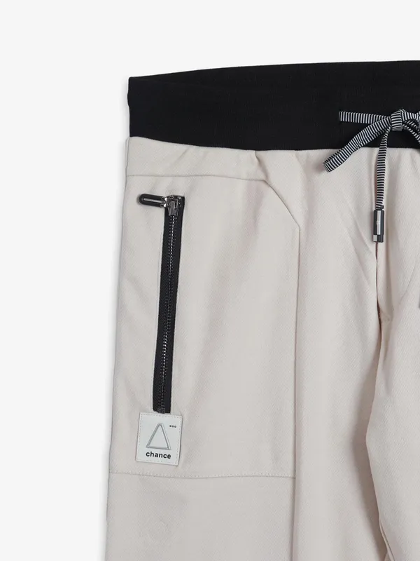 CHOPSTICK solid beige cotton trouser