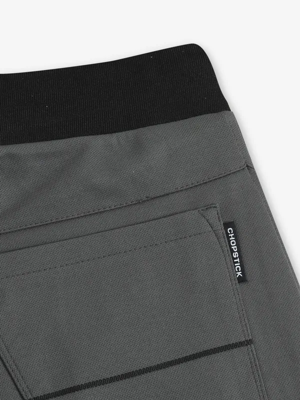 CHOPSTICK solid grey cotton shorts