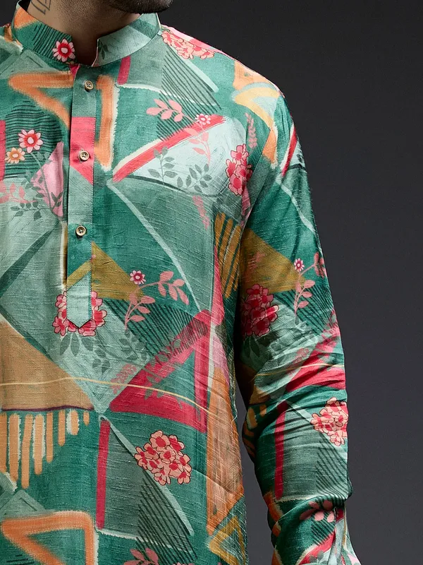 Classic green geometrical printed kurta suit in silk