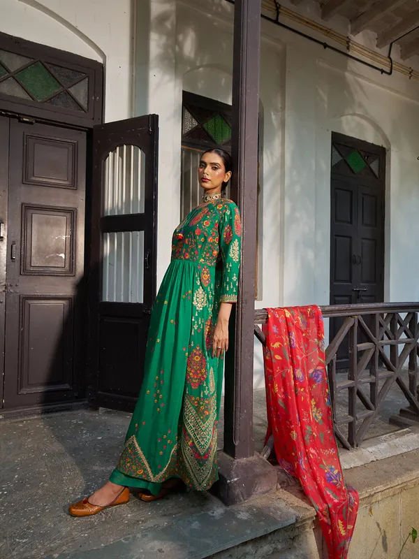 Classic green silk palazzo suit