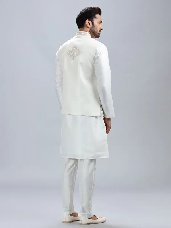 Classic off wite waistcoat set for men