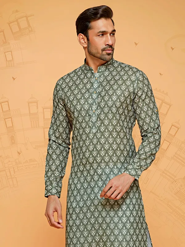 Classy Dark green cotton printed kurta suit