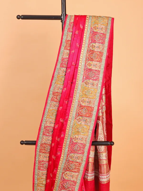 Classy magenta banarasi silk saree