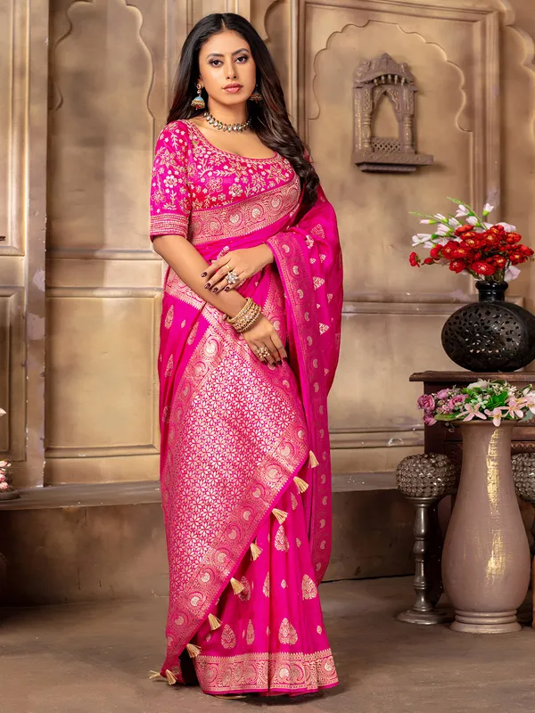 Classy magenta dola silk saree for festive