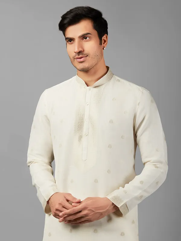 Classy off-white linen kurta suit