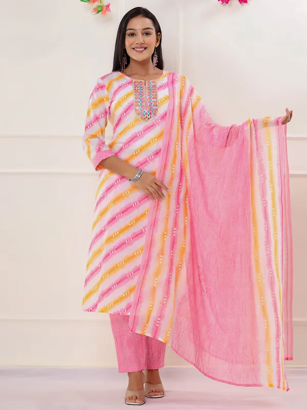 Classy pink printed kurti set with dupatta