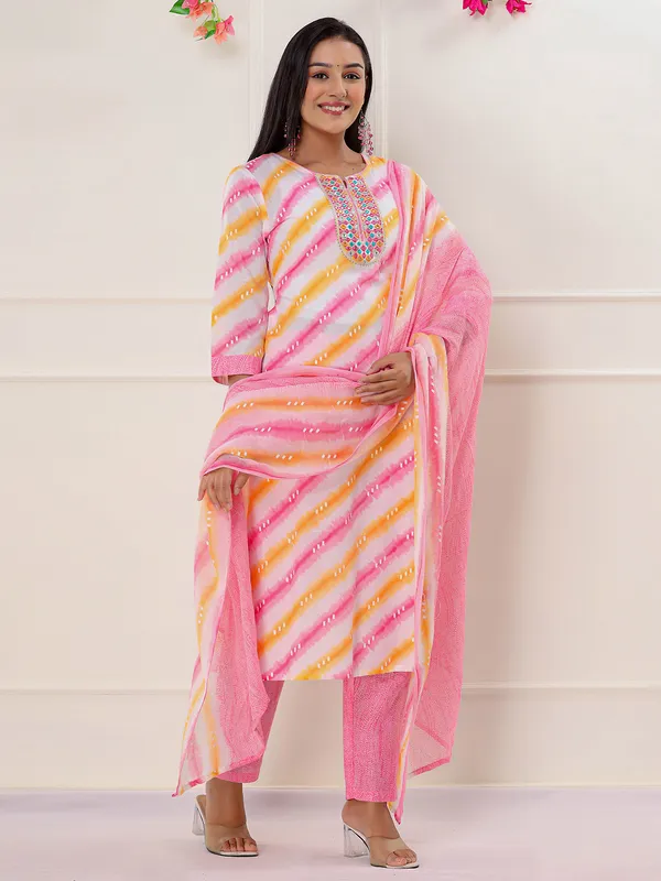 Classy pink printed kurti set with dupatta