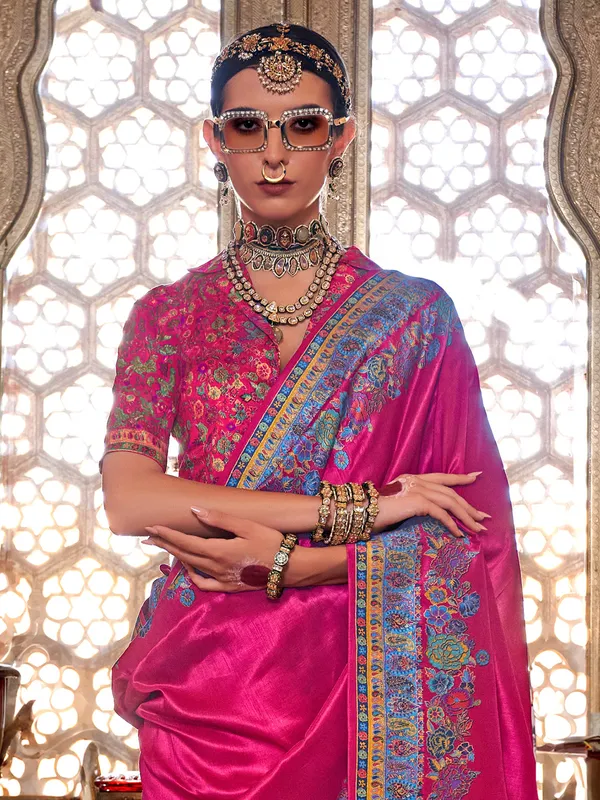 Classy rani color saree in viscose