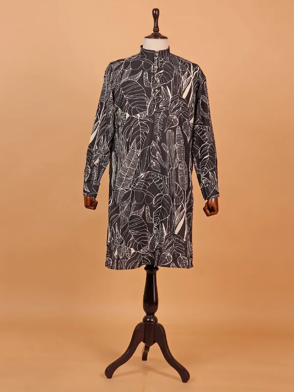 Comfertable black cotton silk kurta set