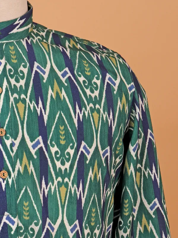 Comfortable green printed kurta set