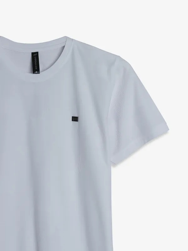 COOKYSS textured white cotton t-shirt