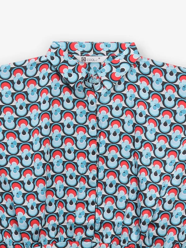 COOL blue printed linen crop top