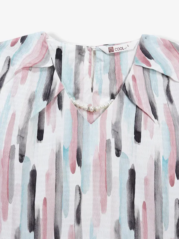COOL off-white printed top