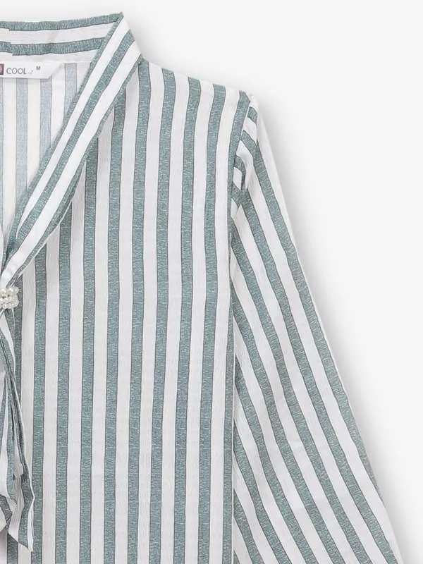 COOL pista green silk stripe top