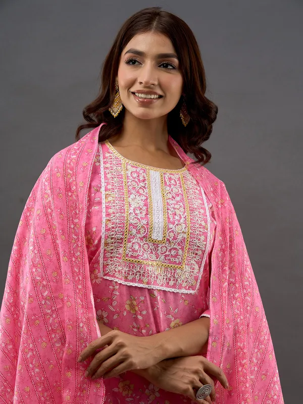 Coral pink printed casual cotton kurti set