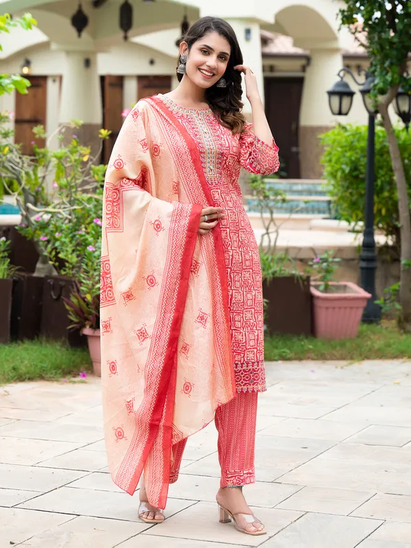 Coral pink printed kurti set in cotton
