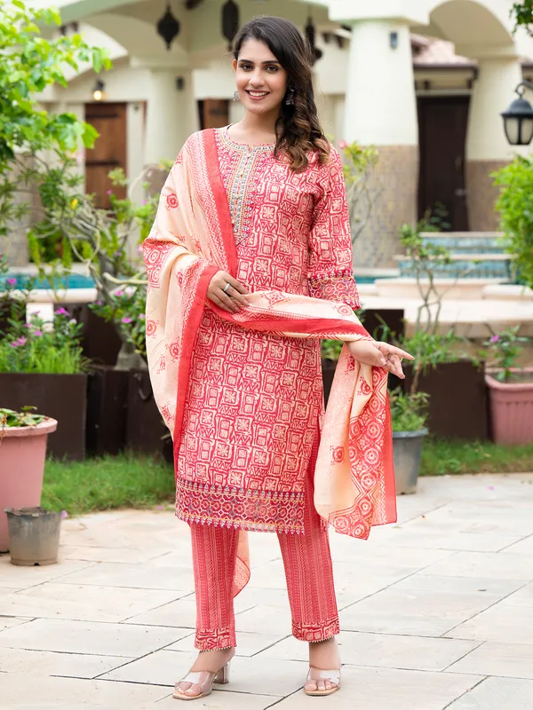 Coral pink printed kurti set in cotton