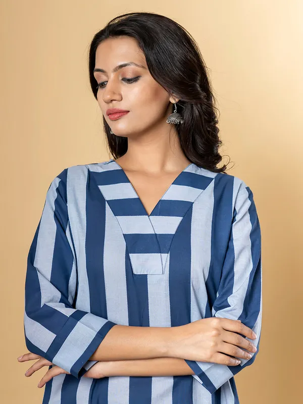Cotton blue rinted silk kurti set for women