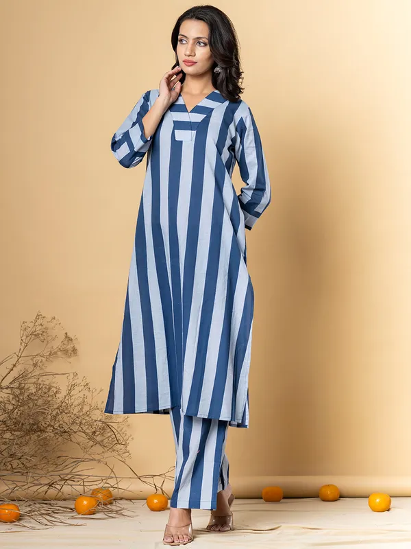 Cotton blue rinted silk kurti set for women