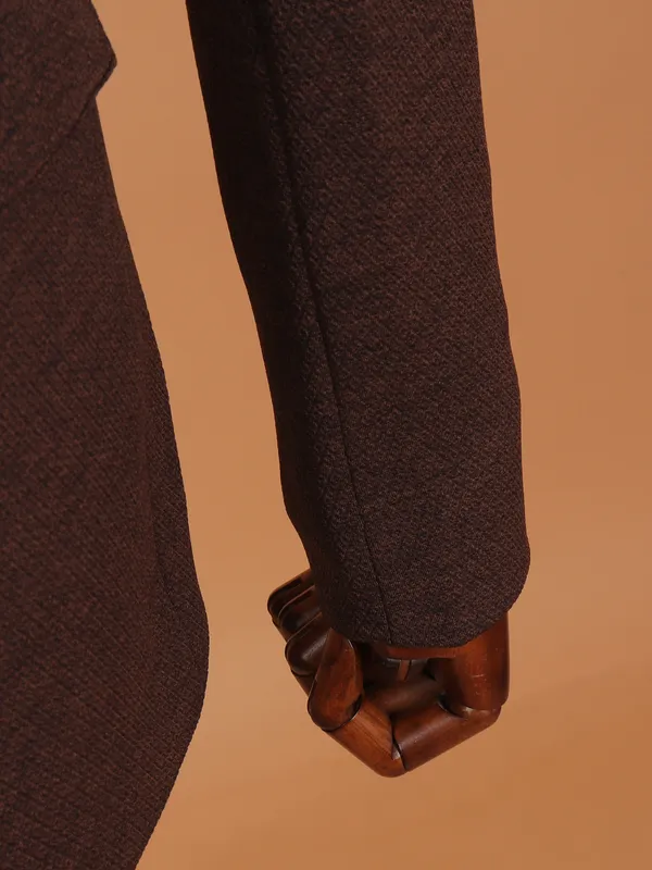 Cotton brown textured blazer for men