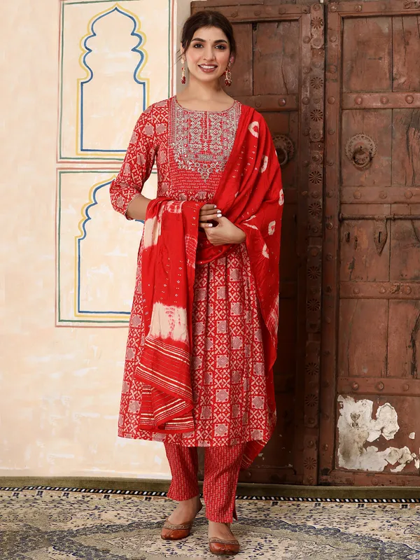 Cotton casual wear red printed kurti set