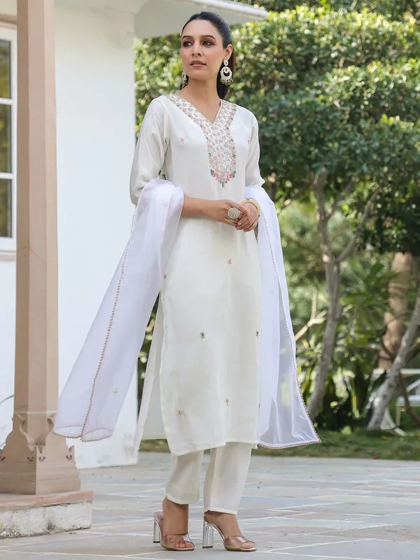 Cotton kurti set in white