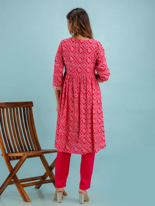 Cotton magenta printed kurti set