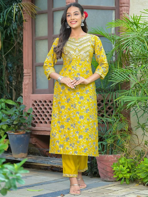 Cotton olive printed festive wear kurti set