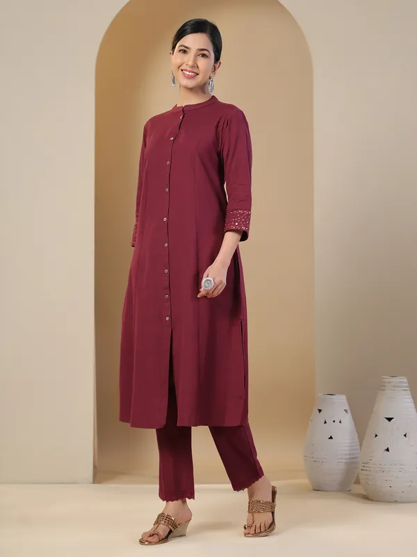 Cotton plain maroon kurti