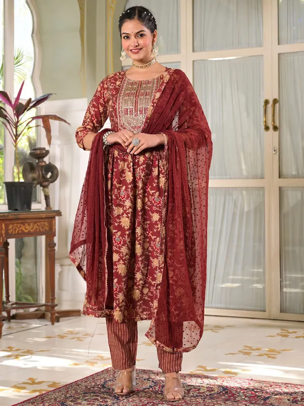 Cotton printed kurti set in maroon