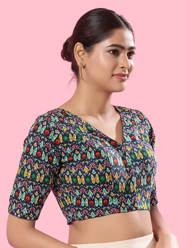 Cotton printed navy blouse