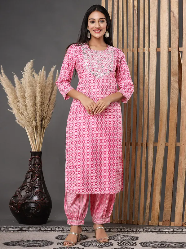 Cotton printed pink salwar suit for casual