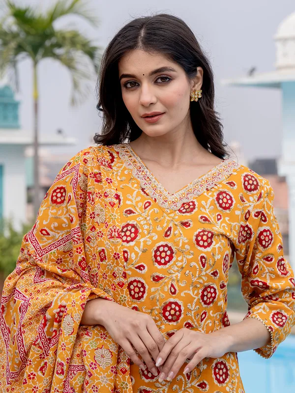 Cotton printed yellow straight cut kurti set