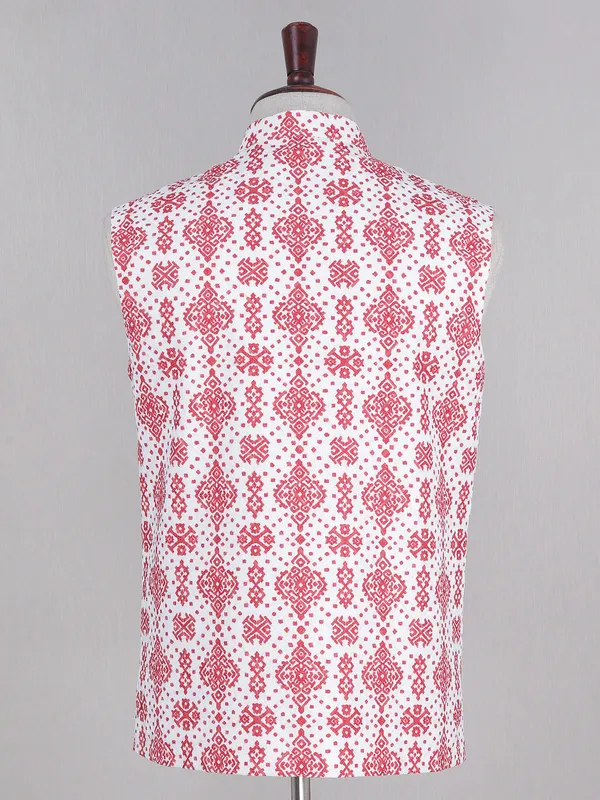Cotton silk pink sleeveless design waistcoat