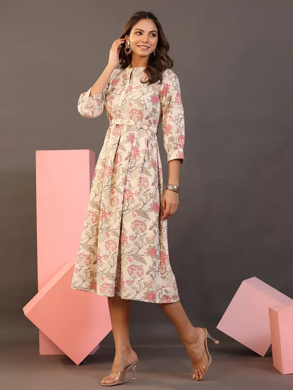 Cotton simple printed kurti in cream