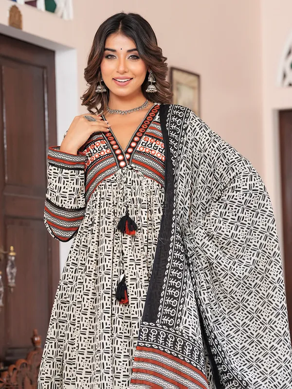 Cream and black printed cotton kurti set