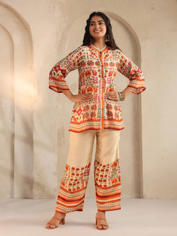 Cream and red silk printed co ord set for casual