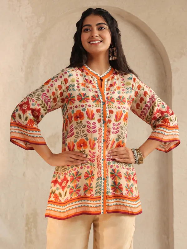 Cream and red silk printed co ord set for casual