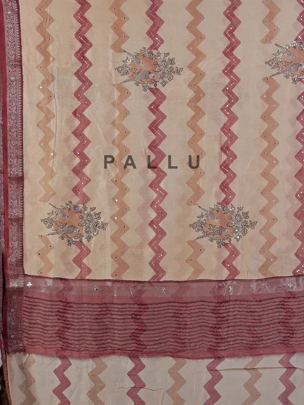 Cream and wine cotton silk saree with zigzag weaving