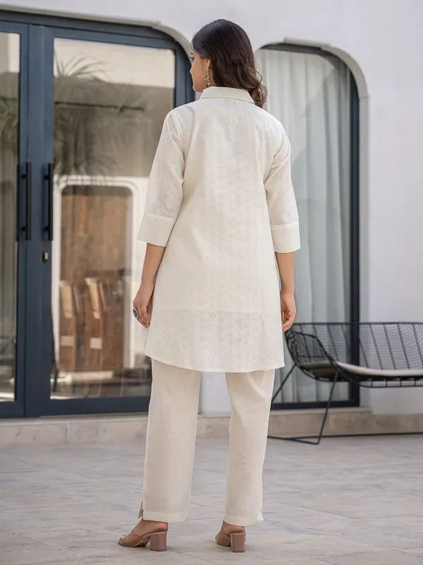Cream cotton co ord set with embroidery and thread work