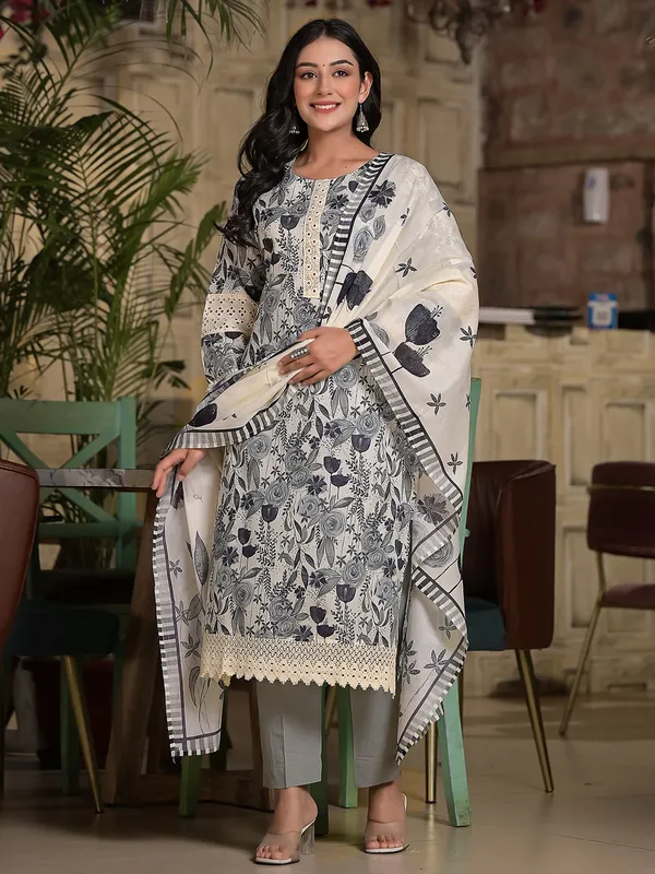 Cream cotton printed kurti set with dupatta