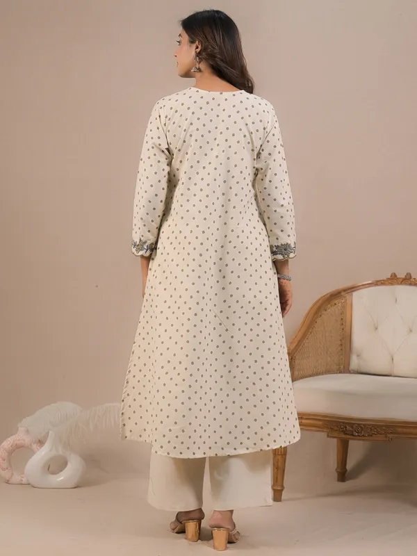 Cream cotton silk printed kurti palazzo set