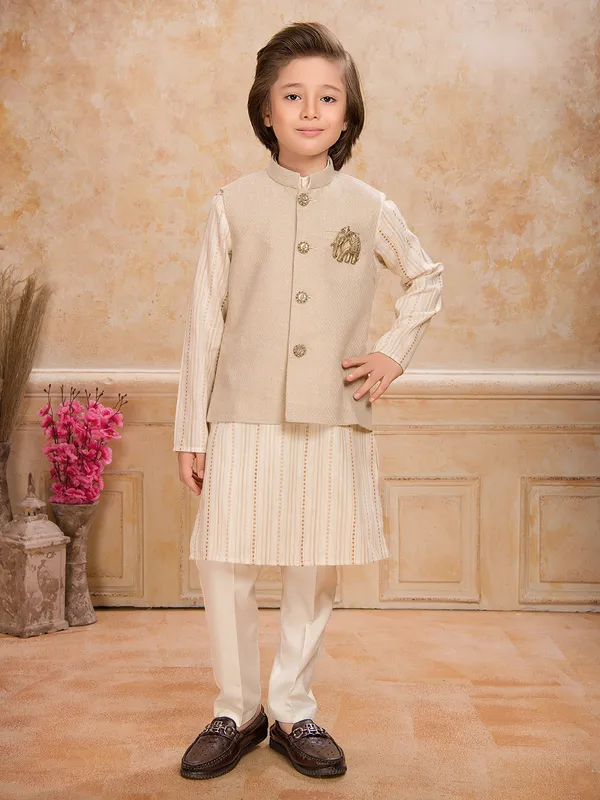 Cream cotton silk printed waistcoat set