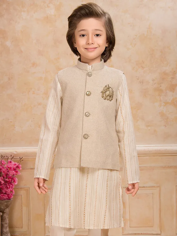 Cream cotton silk printed waistcoat set