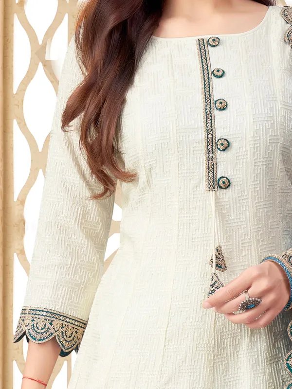 Cream cotton silk salwar suit with dupatta
