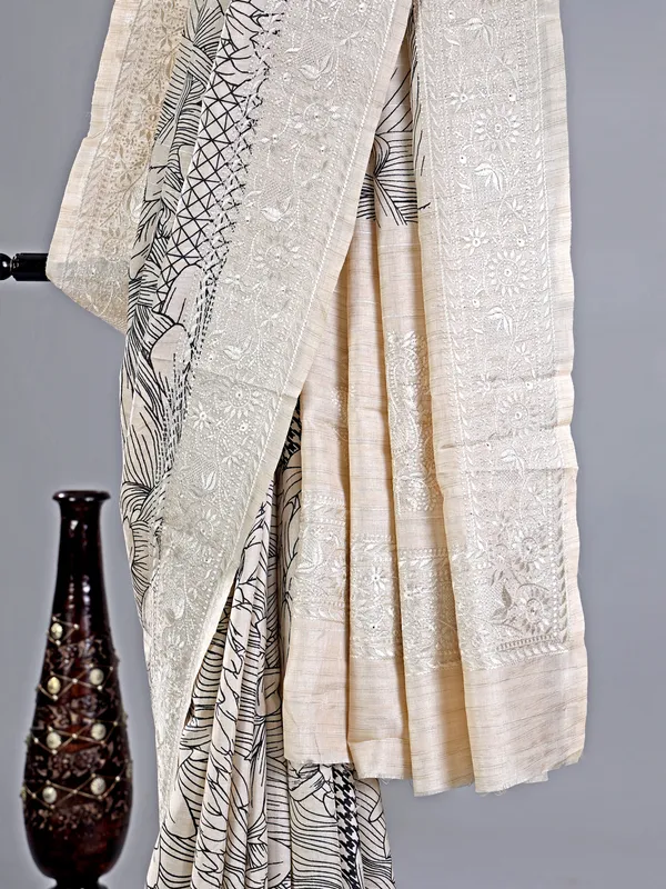 Cream cotton silk saree with print