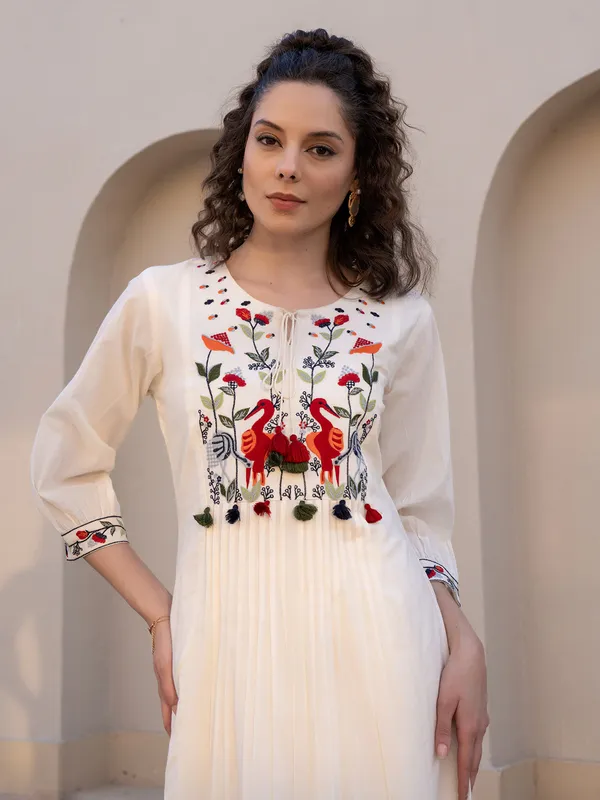 Cream cotton silk yoke style kurti with keyhole neck