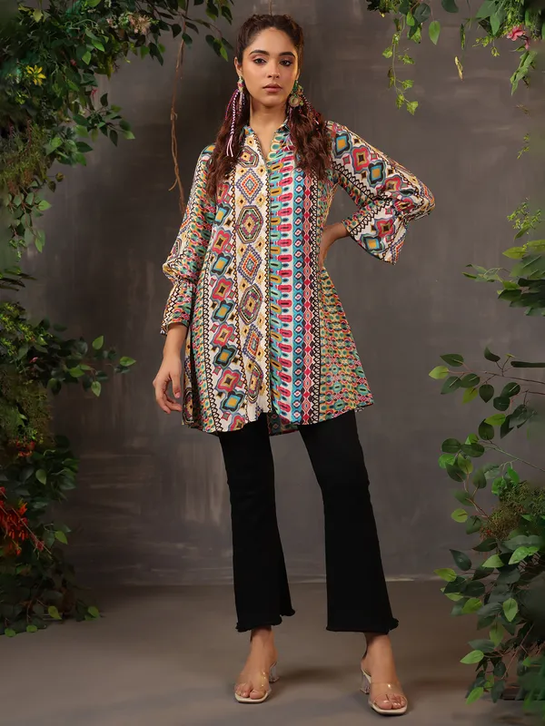 Cream cotton tunic top with chic print