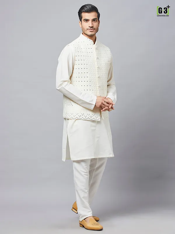 Cream cotton waistcoat set for mens