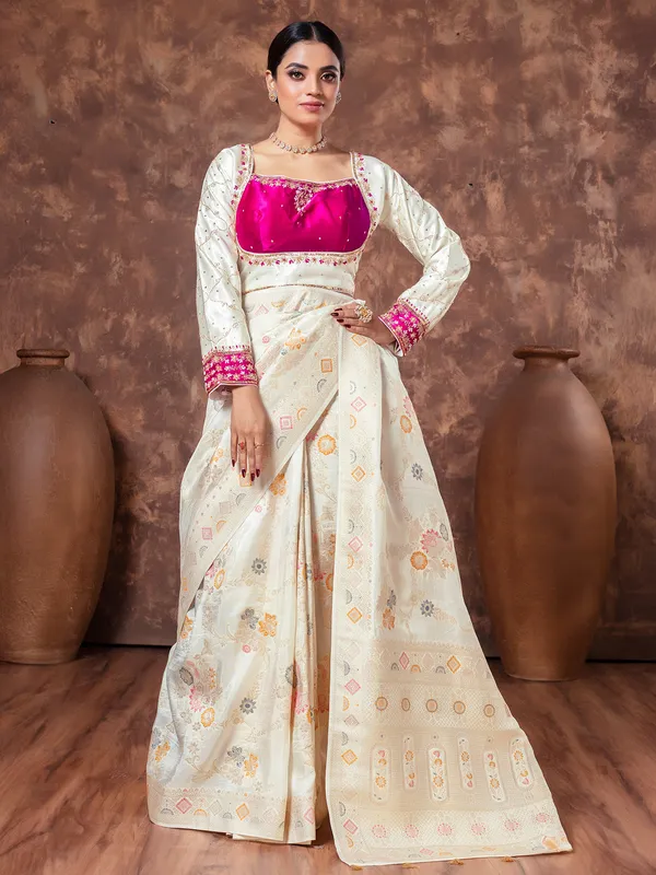 Cream dola silk saree in zari weaving